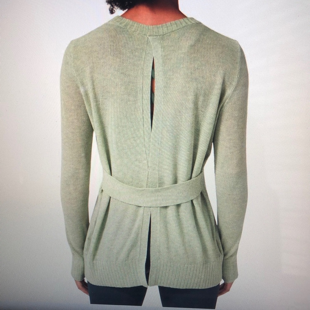 Lululemon sincerely yours sweater.